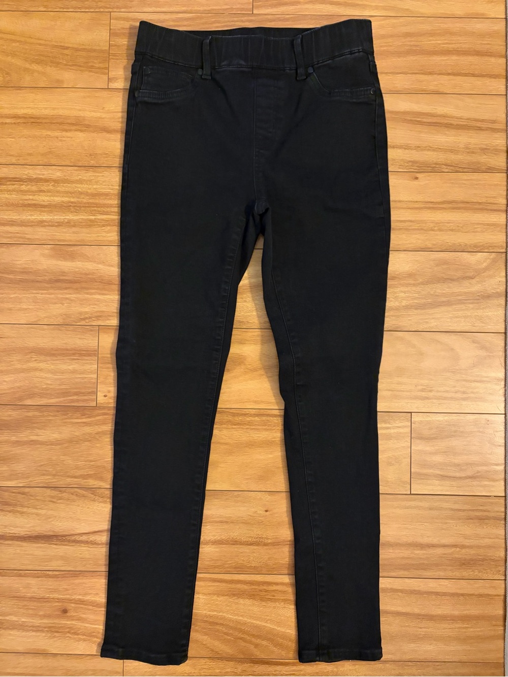 Quince Nina Pull On Stretch Skinny Jeans in Raven Black